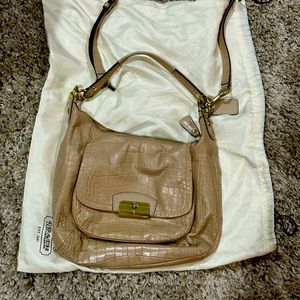CoachTan Exotic/Alligator Bag W/handles